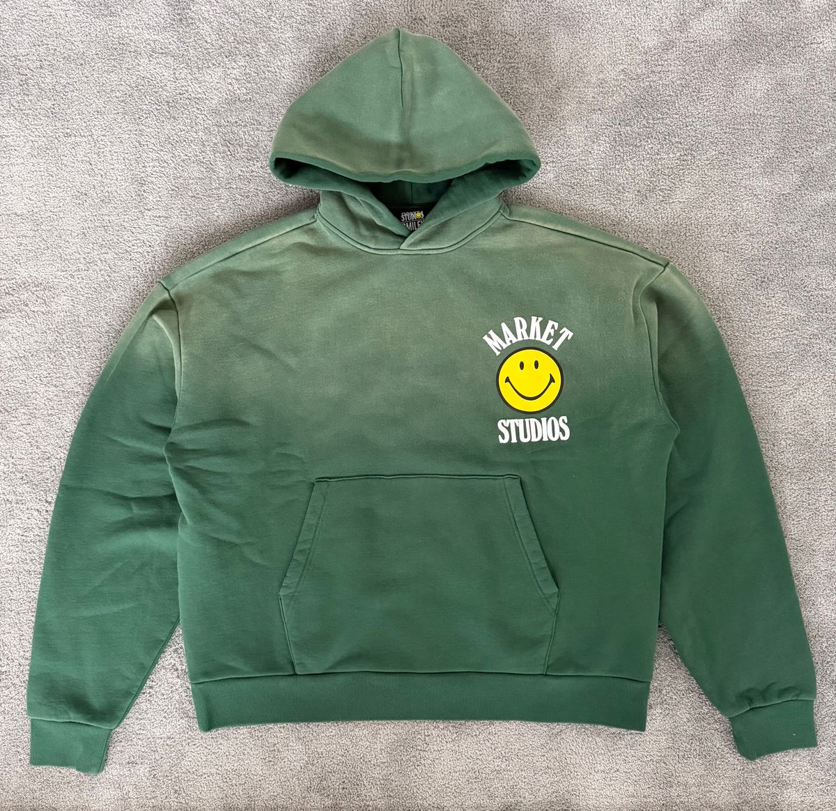 Pre-order SMILEY LOCKUP HOODIE
