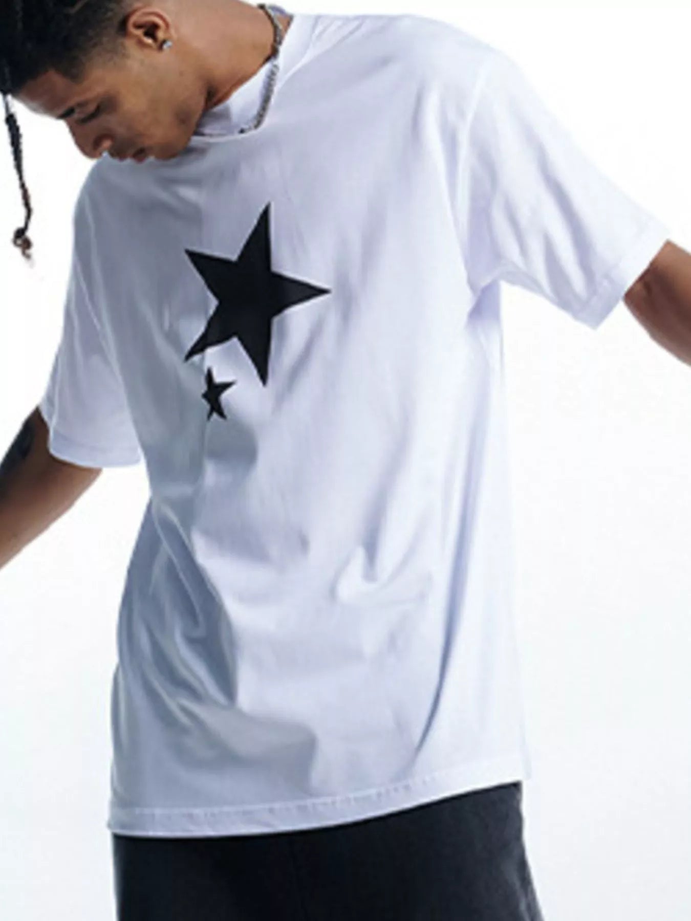 Men's Star Round Neck Relaxed Fit T-Shirt