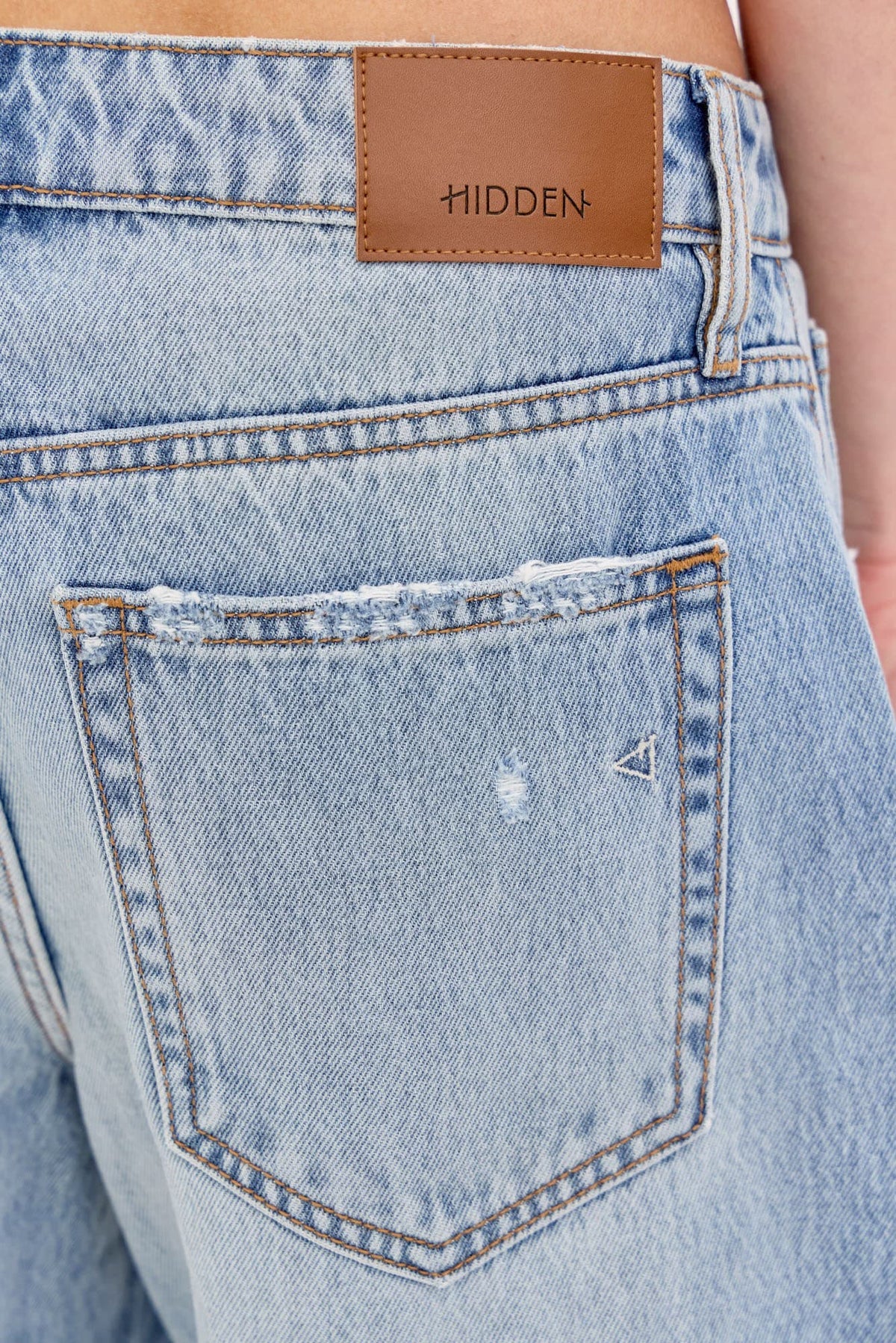 Sammi Cropped
