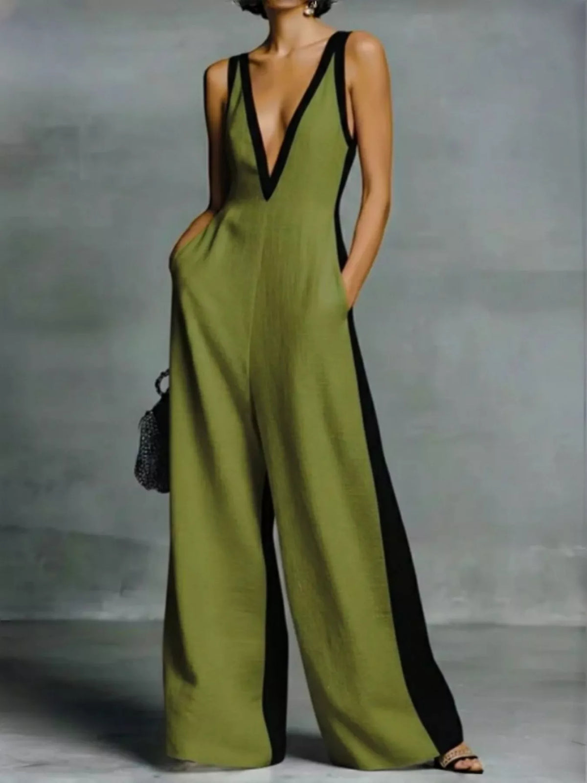 Contrast Trim V-Neck Jumpsuit
