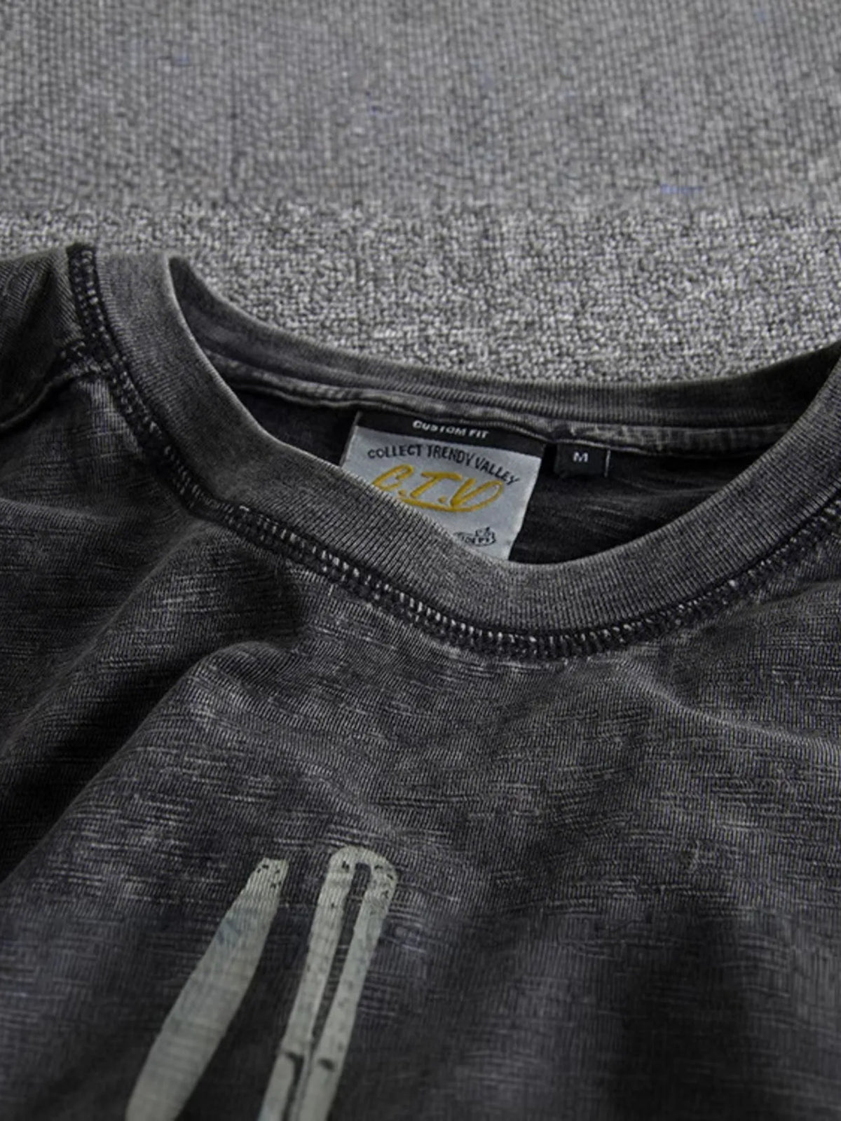 Men's Letter Round Neck Short Sleeve T-Shirt