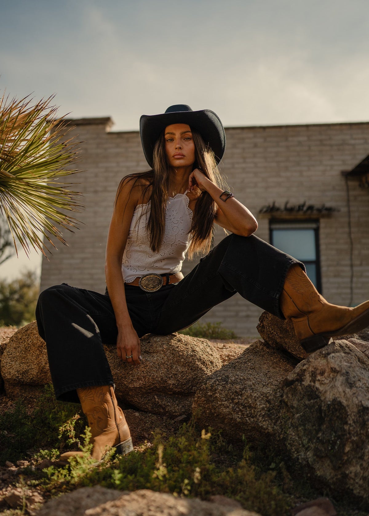 THE BRONCO JEAN