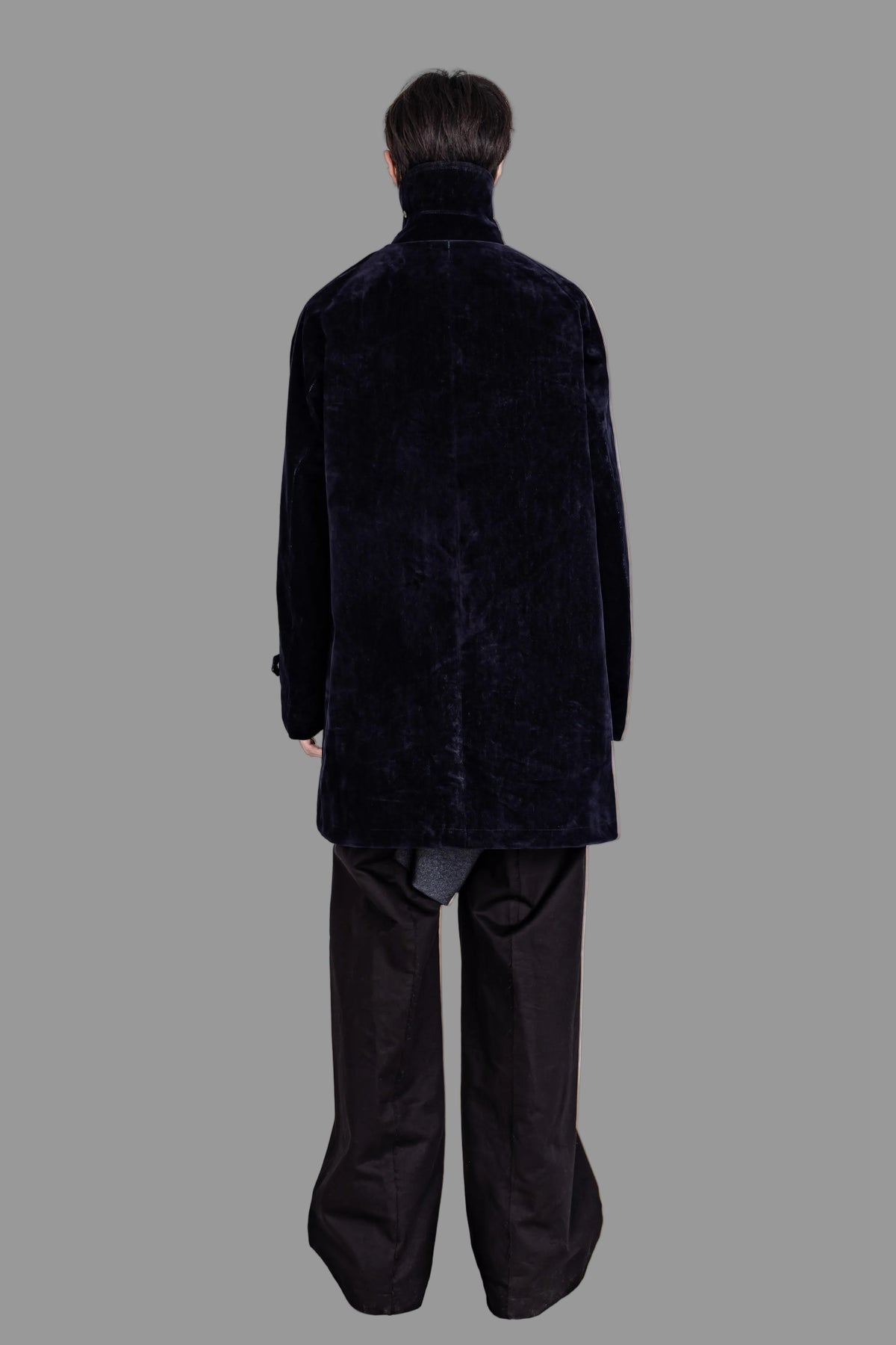 LEATHER-TRIMMED WASHED DENIM VELOUR COAT