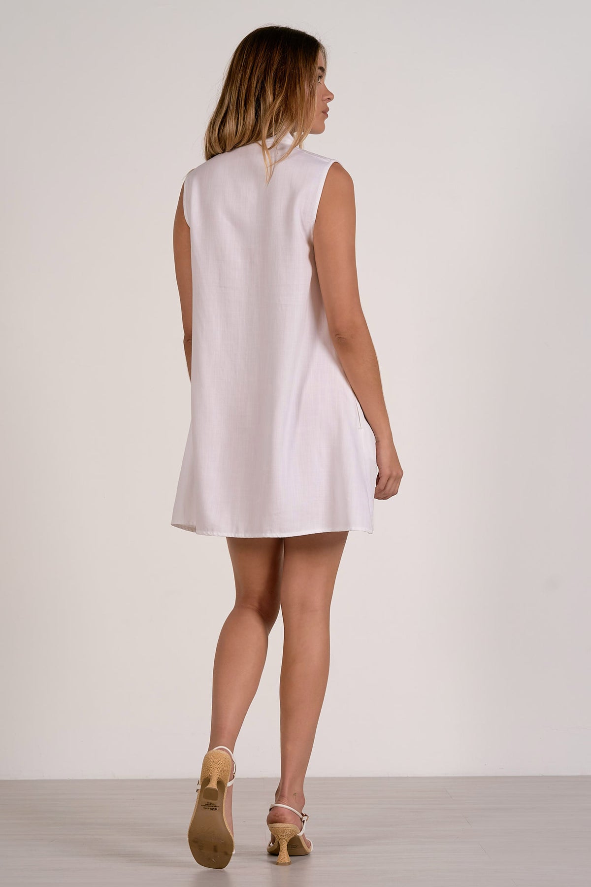 ELan Dress Slvless Btn Down