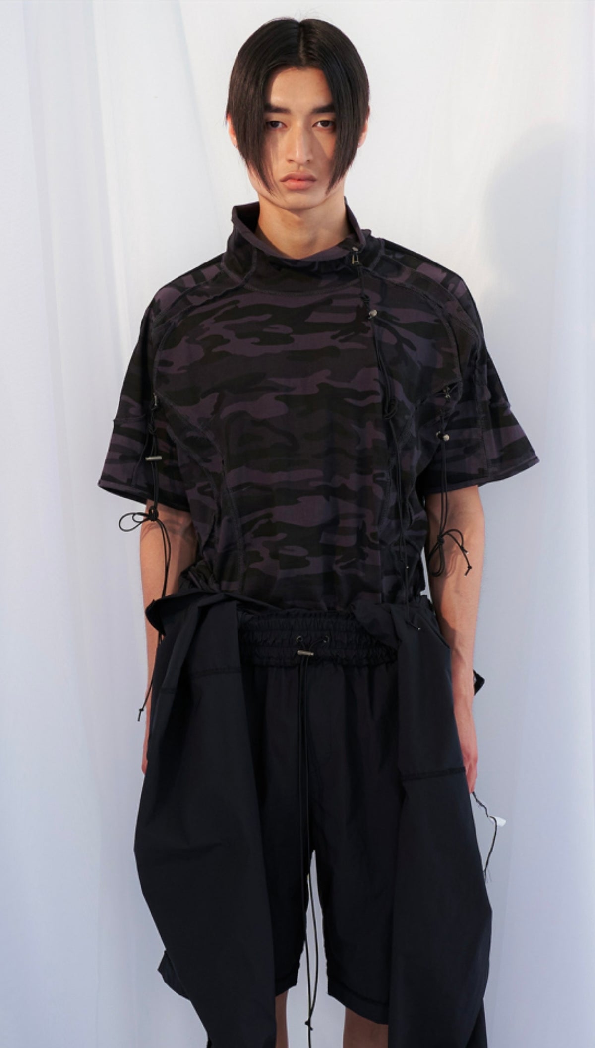 Inside out high neck zip t-shirt