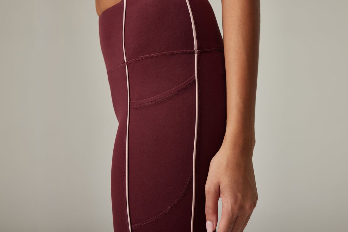 Weightless Performance legging (Inseam 28”)