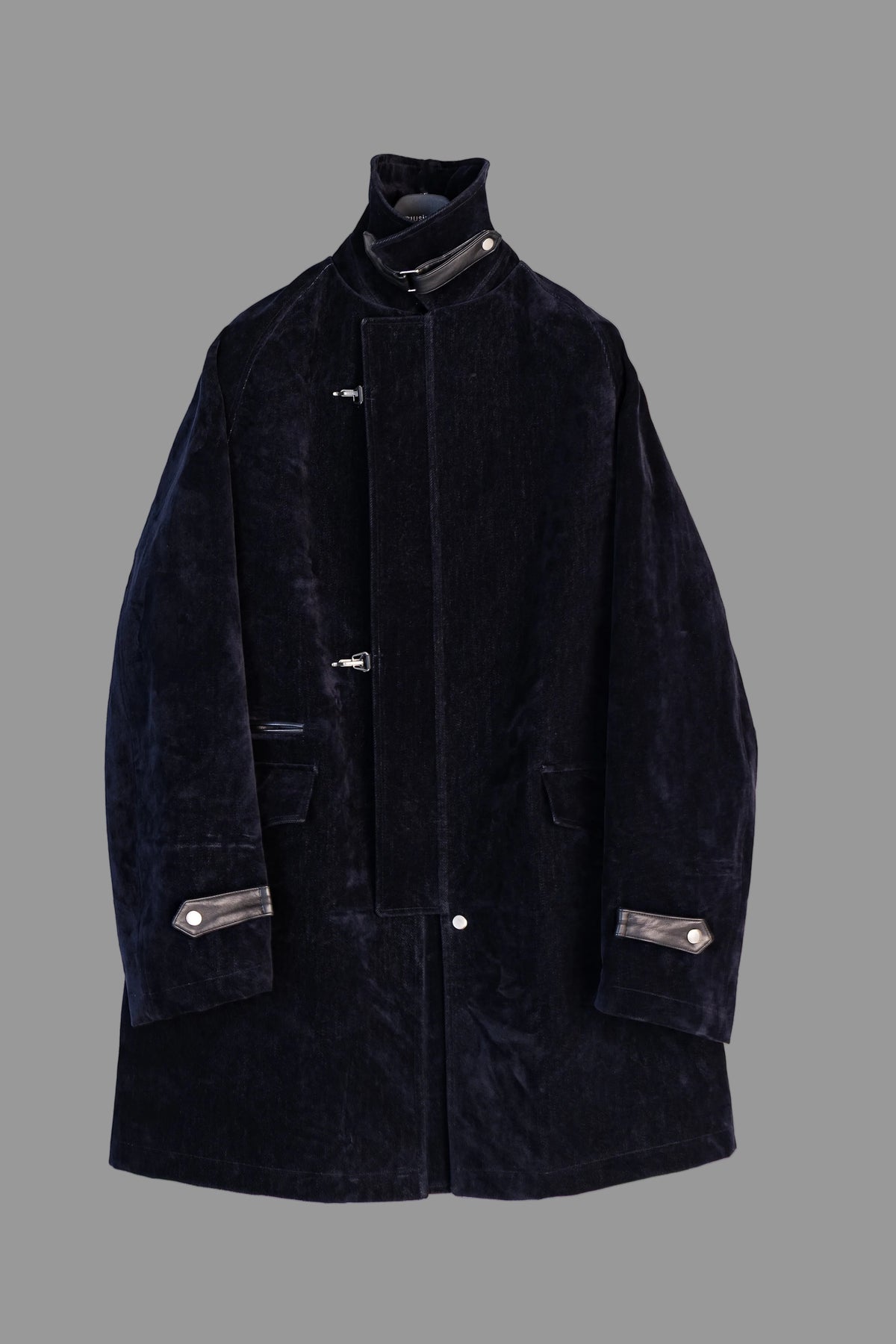 LEATHER-TRIMMED WASHED DENIM VELOUR COAT