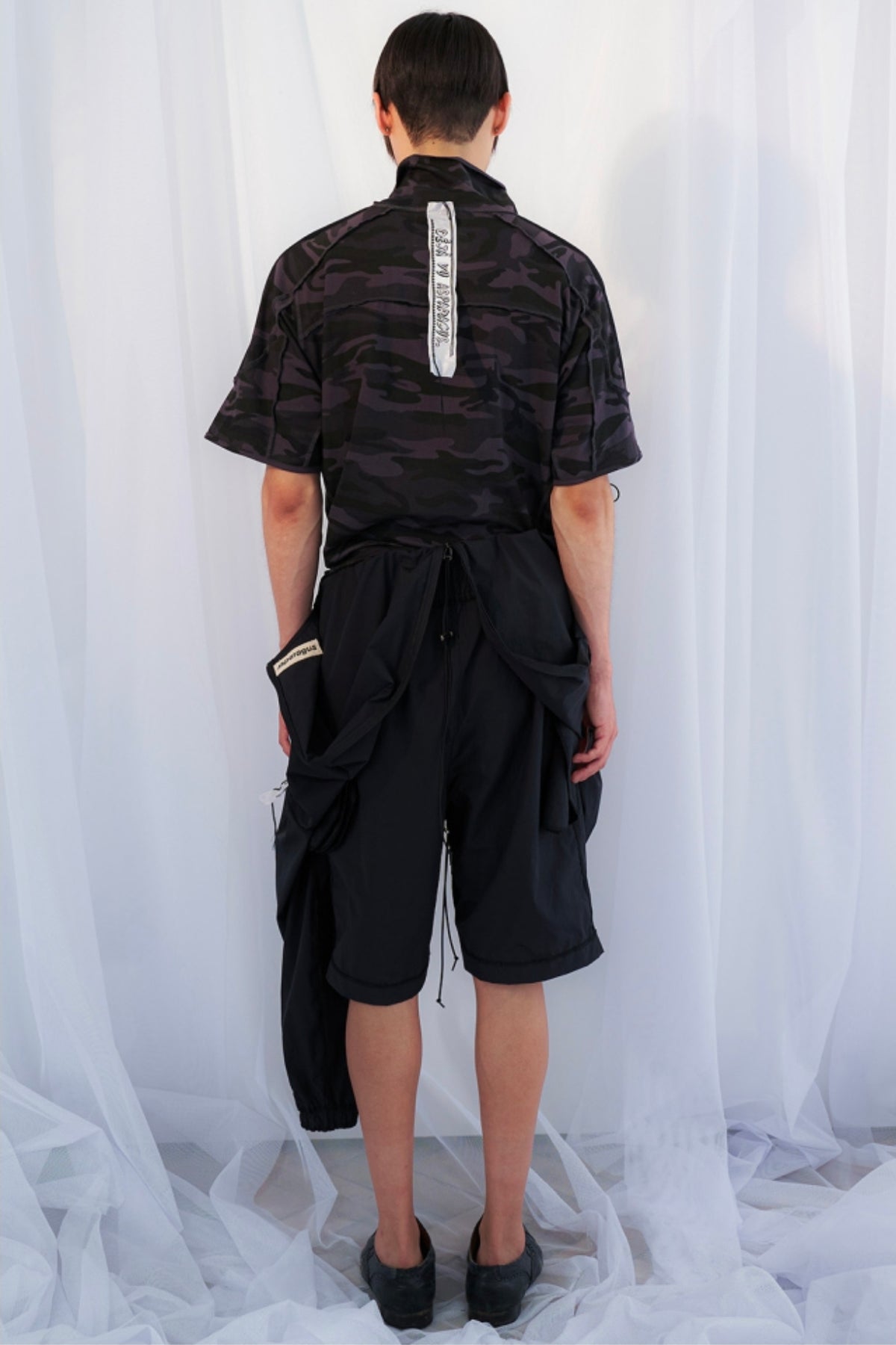 Inside out high neck zip t-shirt
