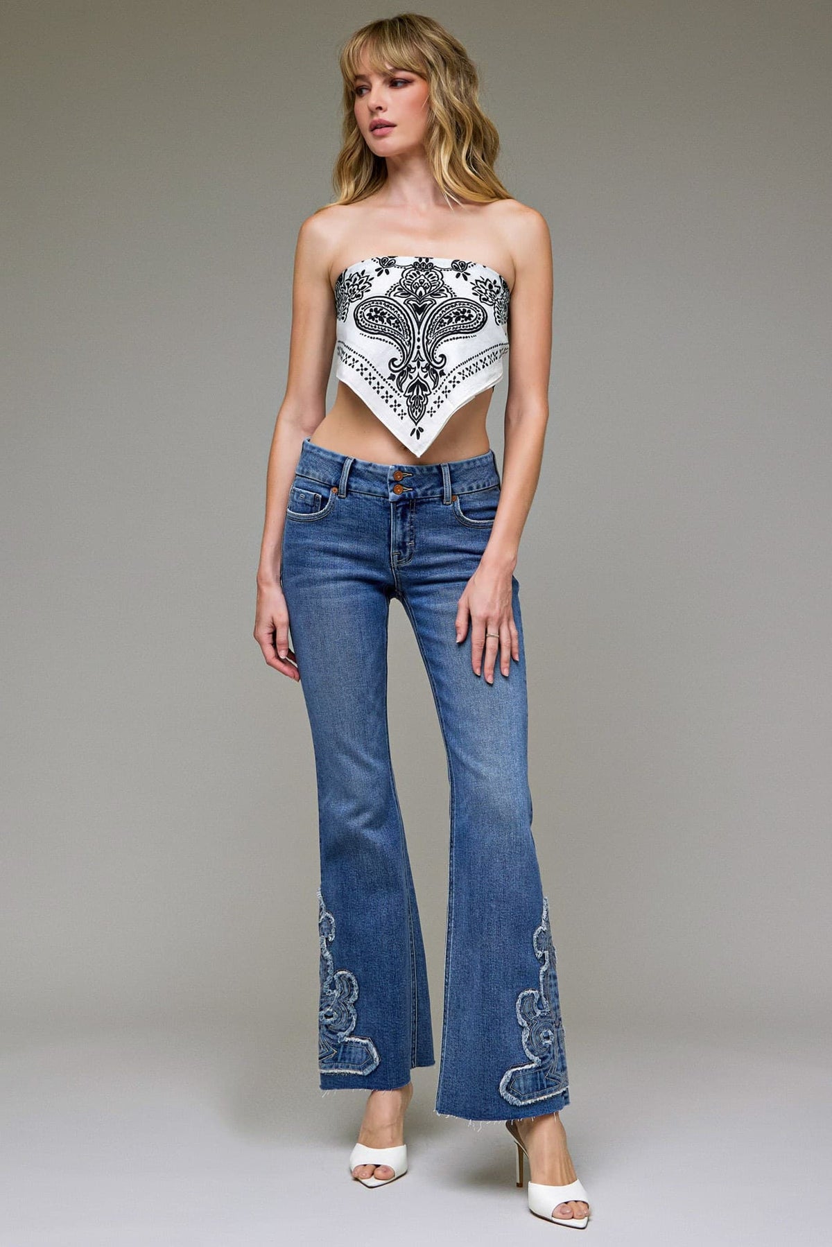 APPLIQUE FLARE