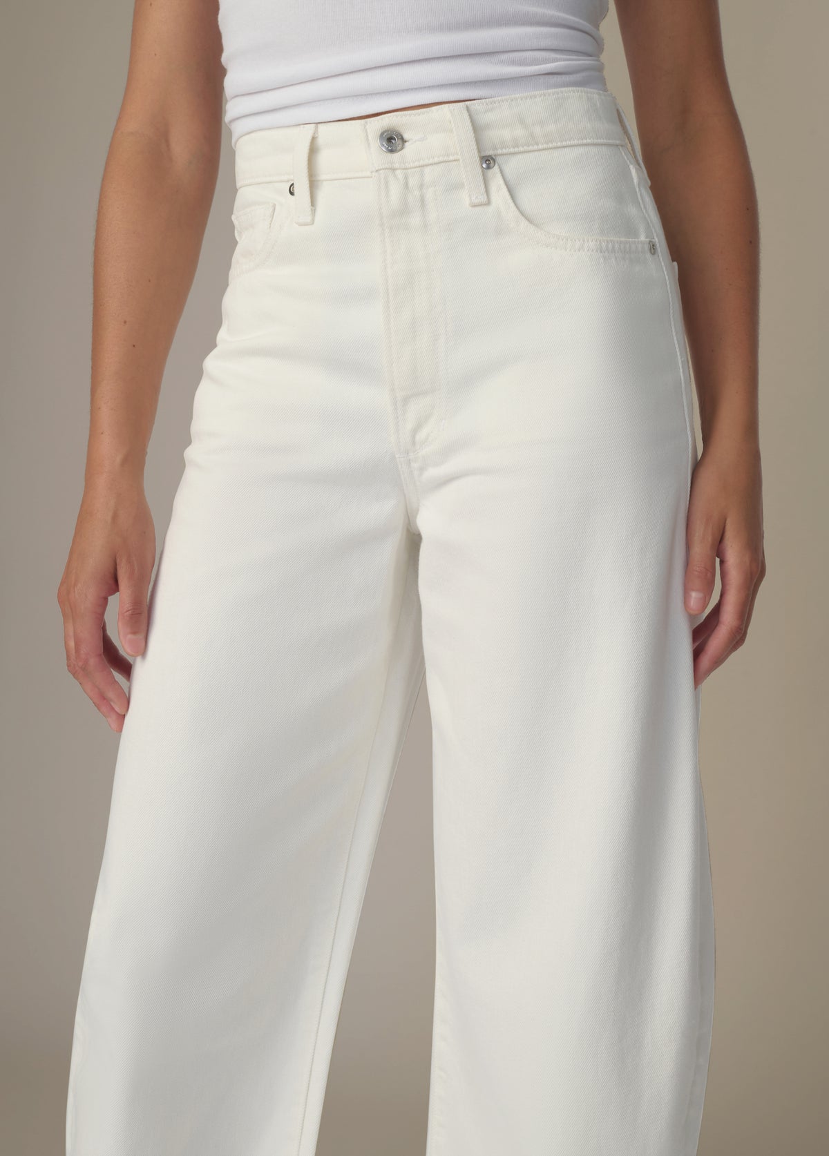 THE BILLIE CROPPED BARREL LEG