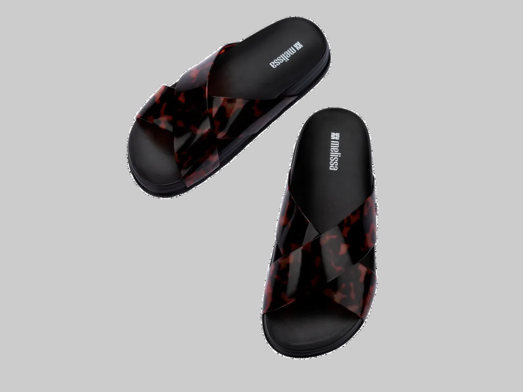 MELISSA COZY CROSS