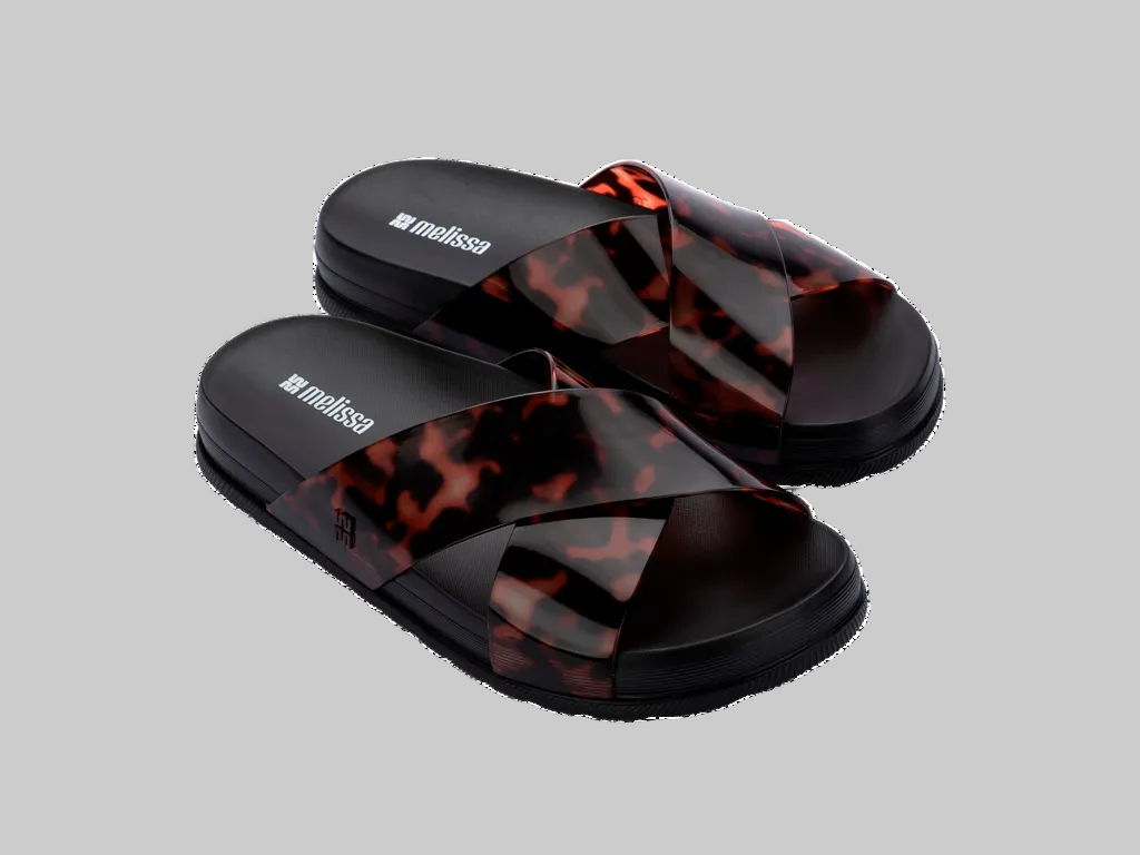 MELISSA COZY CROSS